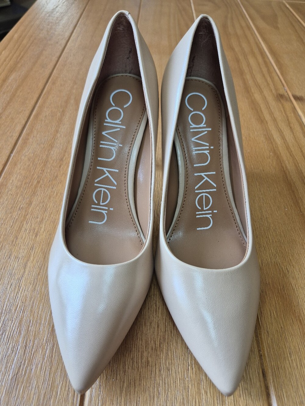 NWOT- Calvin Klein Pumps - Size 7